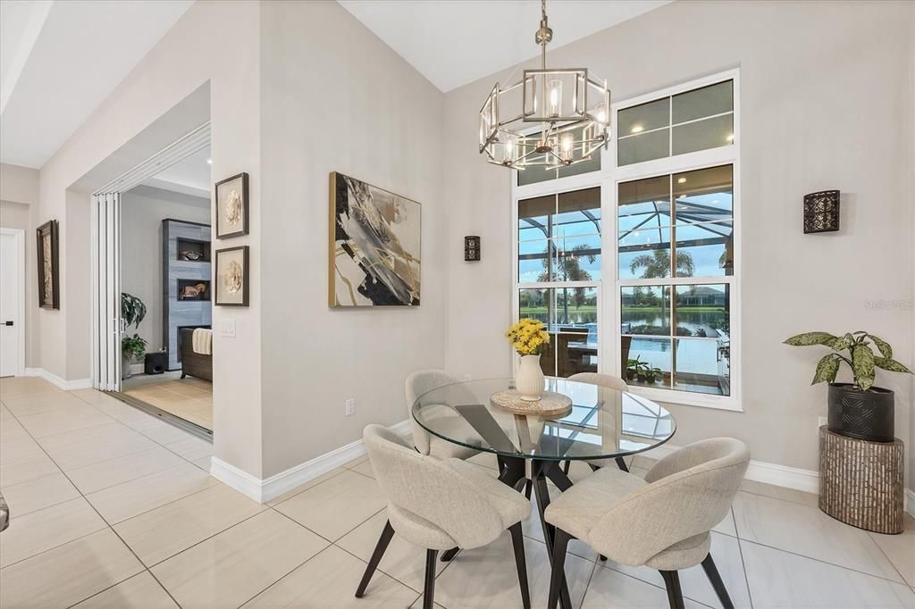 Под контрактом: $2,279,000 (4 спален, 4 ванн, 3610 Квадратных фут)