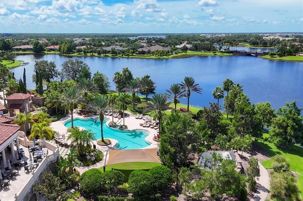 Под контрактом: $2,279,000 (4 спален, 4 ванн, 3610 Квадратных фут)