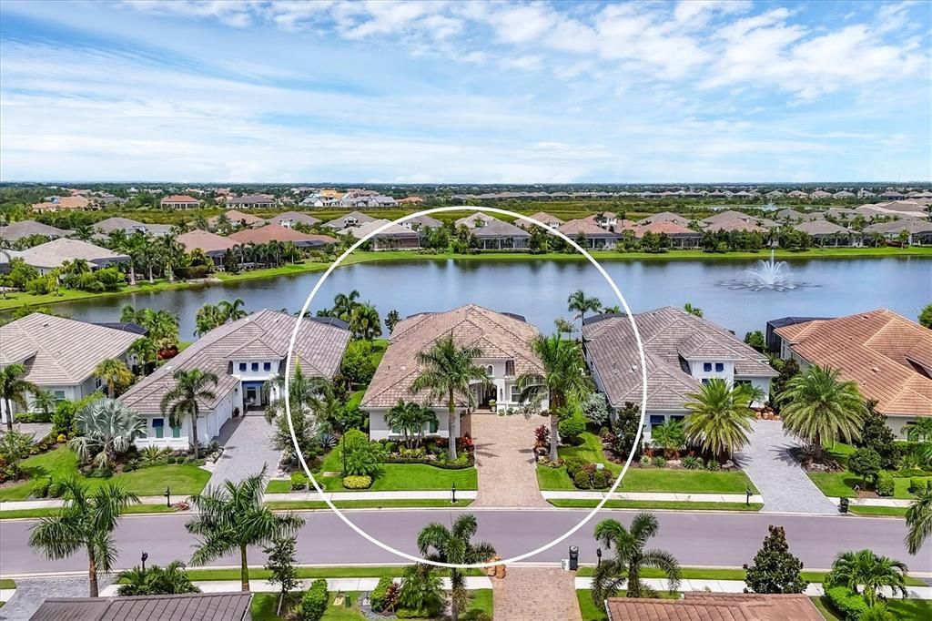 Под контрактом: $2,279,000 (4 спален, 4 ванн, 3610 Квадратных фут)