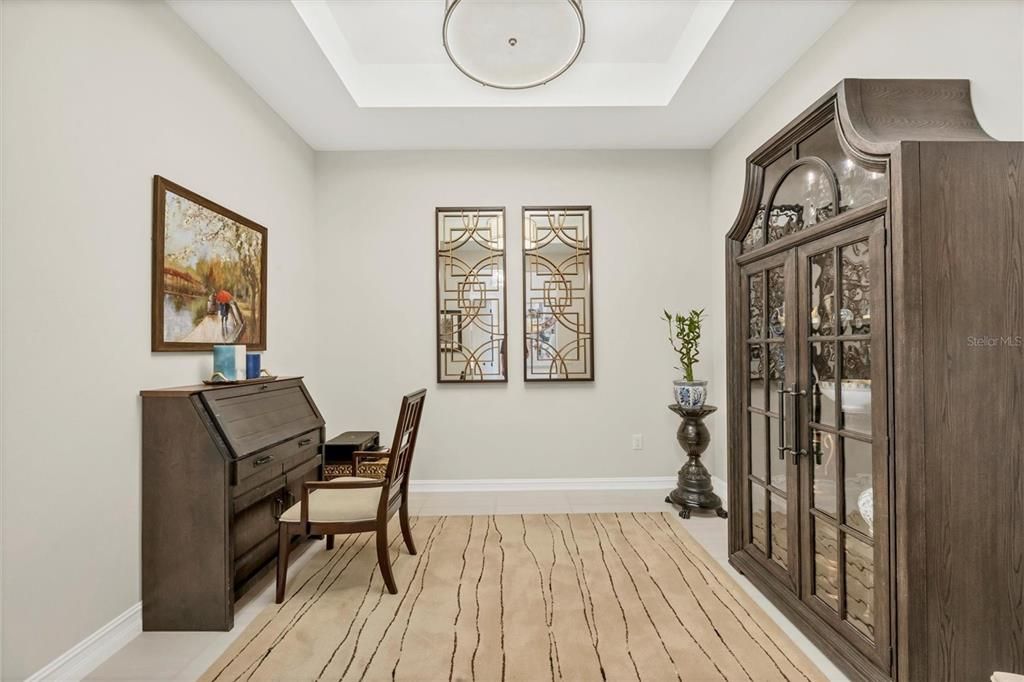 Под контрактом: $2,279,000 (4 спален, 4 ванн, 3610 Квадратных фут)