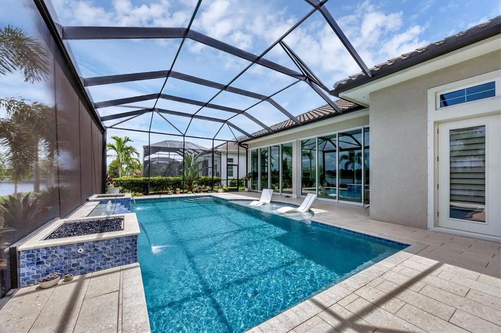 Под контрактом: $2,279,000 (4 спален, 4 ванн, 3610 Квадратных фут)