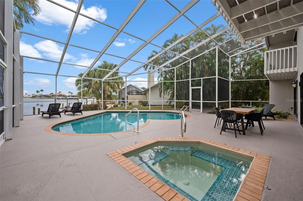 待售: $727,000 (3 贝兹, 2 浴室, 2746 平方英尺)