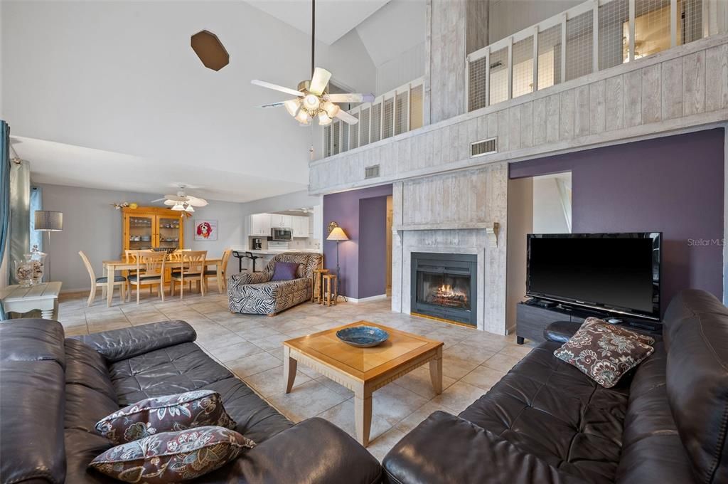 待售: $727,000 (3 贝兹, 2 浴室, 2746 平方英尺)