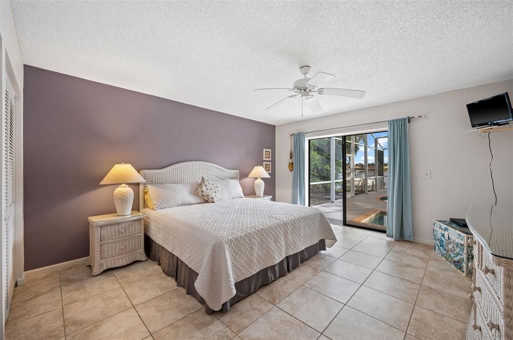 待售: $727,000 (3 贝兹, 2 浴室, 2746 平方英尺)