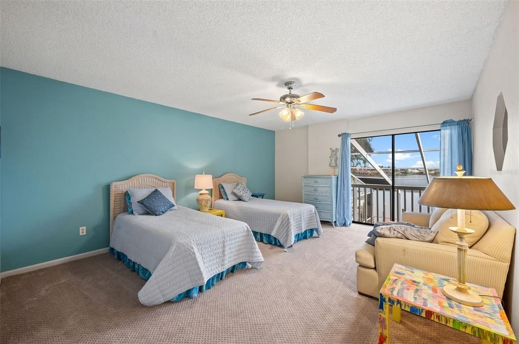 待售: $727,000 (3 贝兹, 2 浴室, 2746 平方英尺)