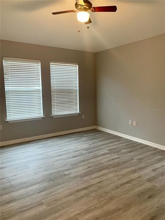 出租: $1,595 (2 贝兹, 2 浴室, 1316 平方英尺)