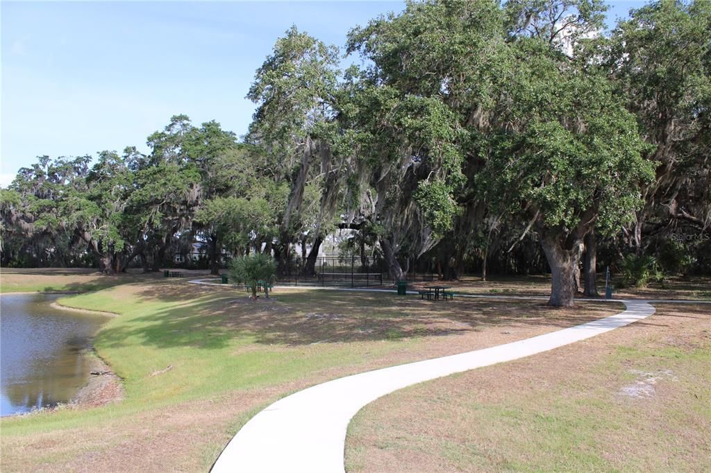 Active With Contract: $2,350 (3 beds, 2 baths, 1824 Square Feet)