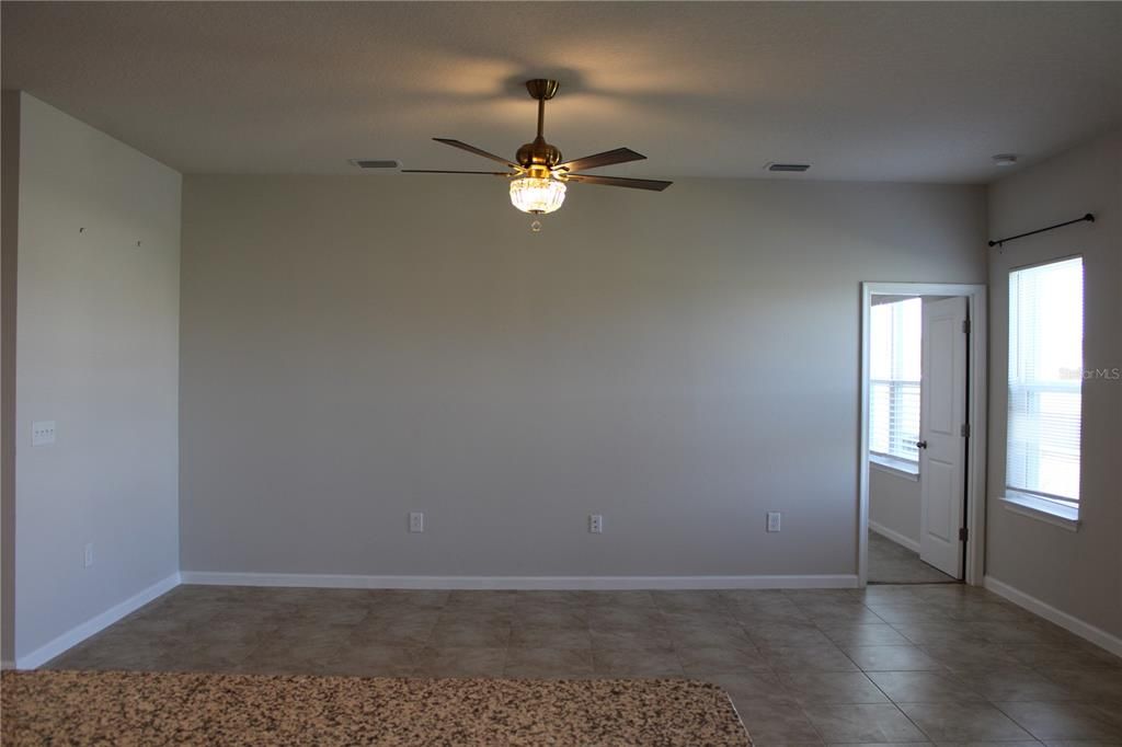 Active With Contract: $2,350 (3 beds, 2 baths, 1824 Square Feet)