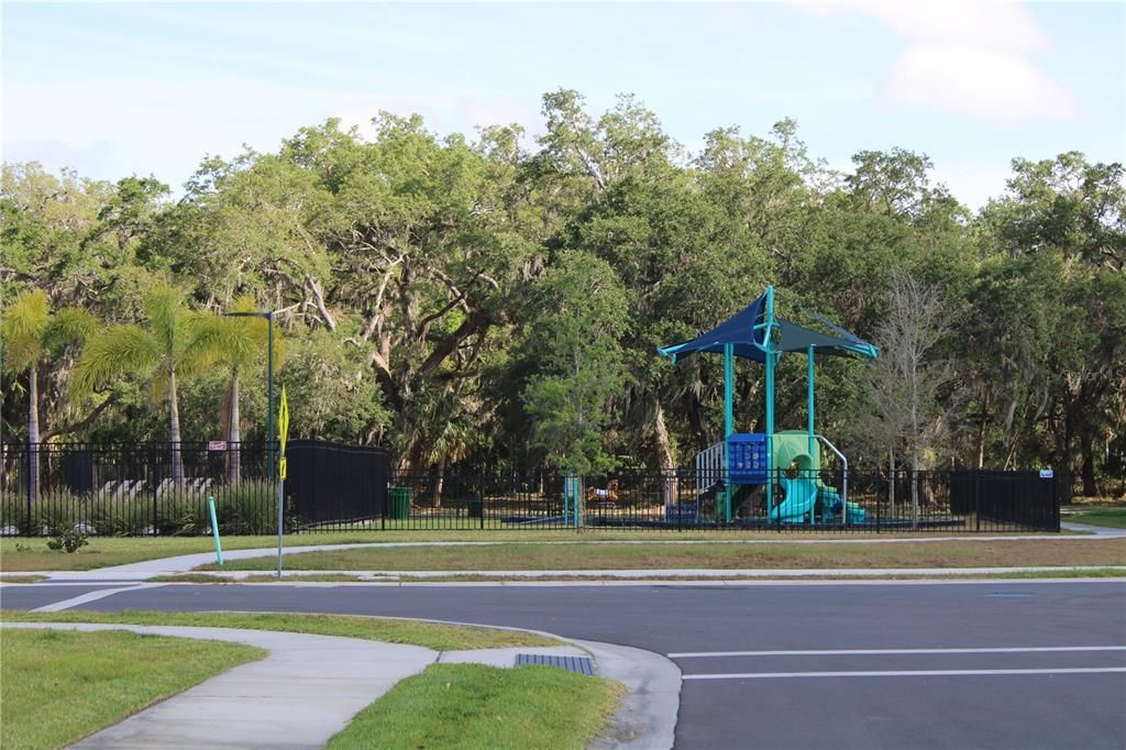 Active With Contract: $2,350 (3 beds, 2 baths, 1824 Square Feet)