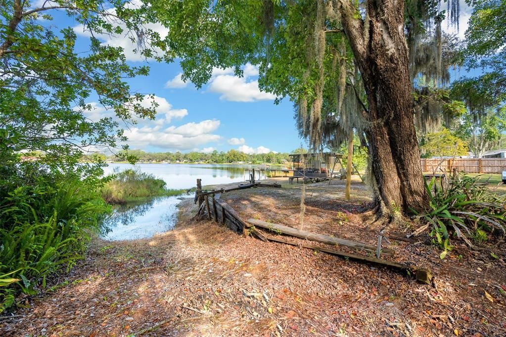 На продажу: $269,900 (3 спален, 2 ванн, 1296 Квадратных фут)