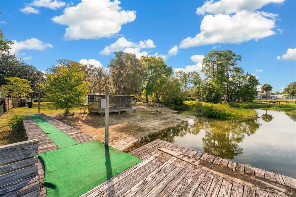 На продажу: $269,900 (3 спален, 2 ванн, 1296 Квадратных фут)