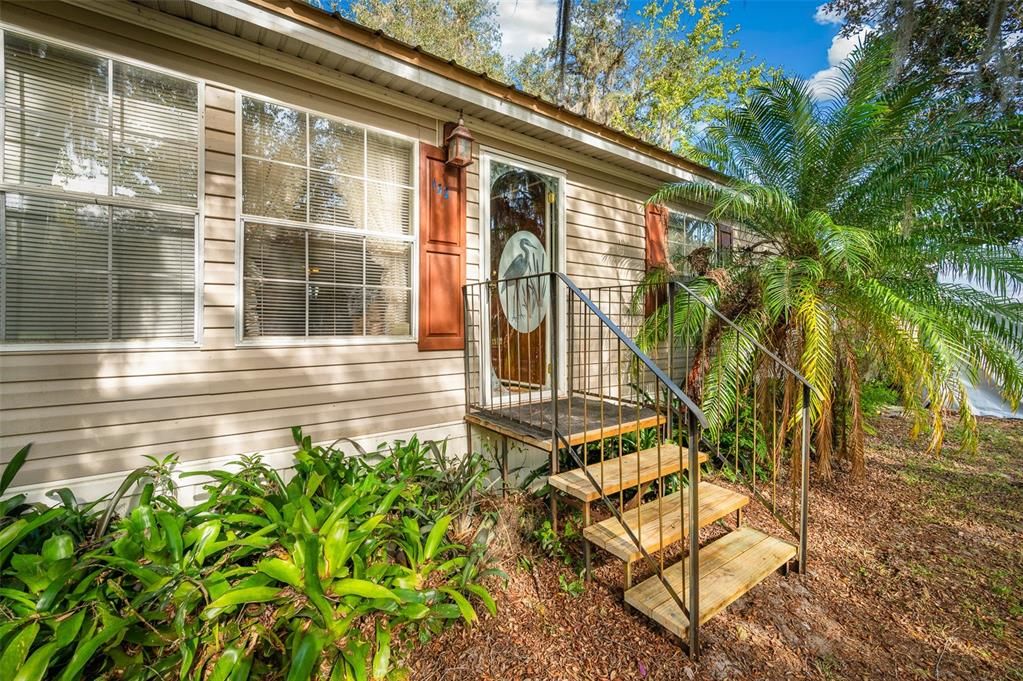 На продажу: $269,900 (3 спален, 2 ванн, 1296 Квадратных фут)