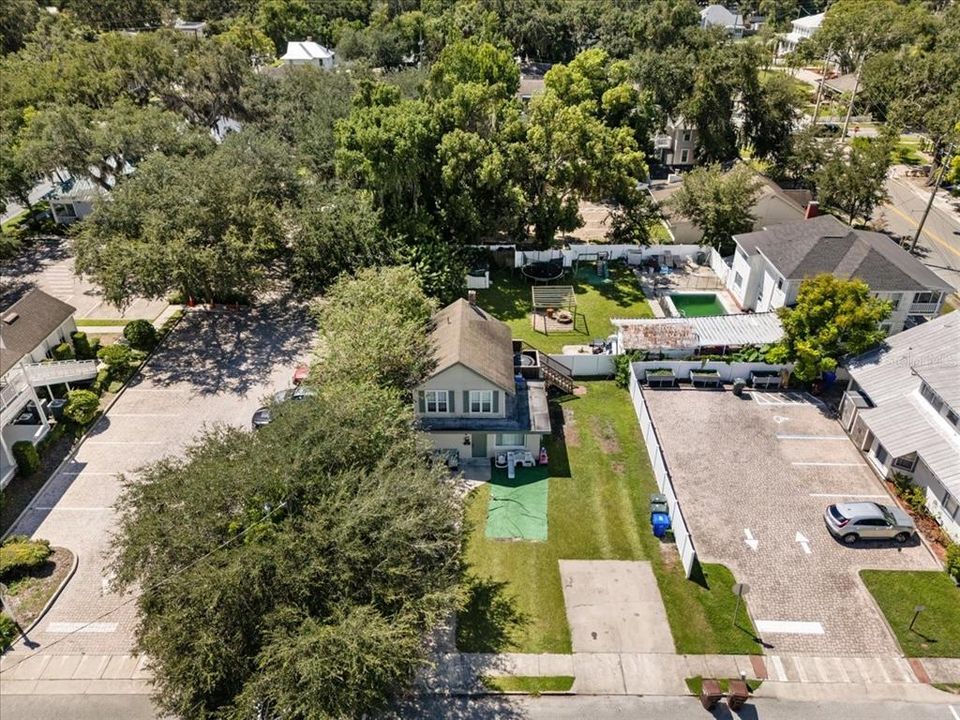 待售: $350,000 (2 贝兹, 0 浴室, 1070 平方英尺)