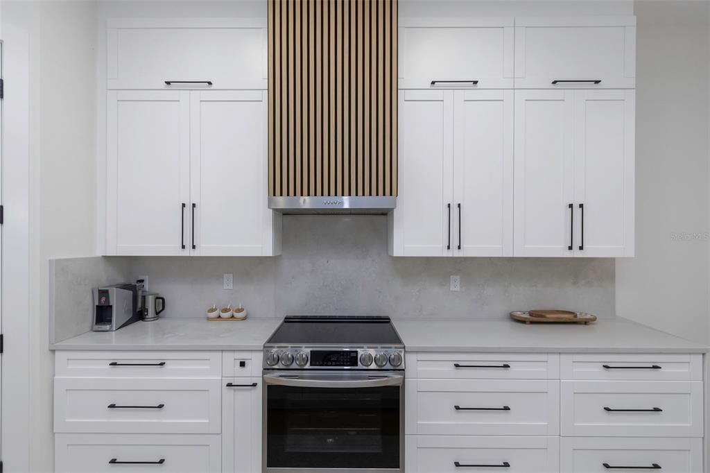 Active With Contract: $649,900 (4 beds, 3 baths, 2138 Square Feet)