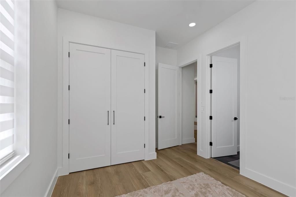 Active With Contract: $649,900 (4 beds, 3 baths, 2138 Square Feet)