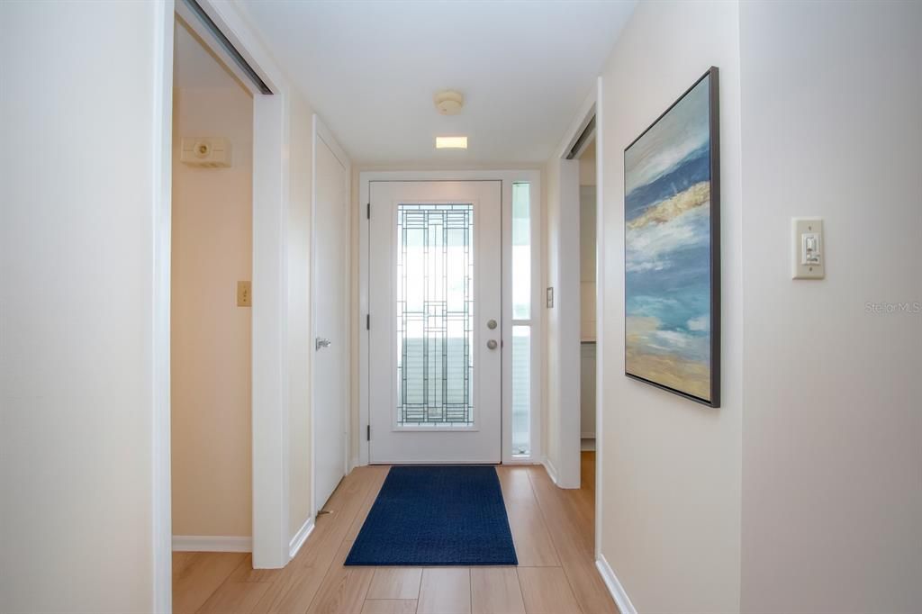 For Sale: $329,900 (3 beds, 2 baths, 1662 Square Feet)