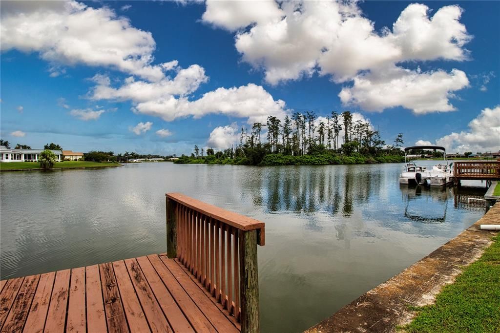 For Sale: $329,900 (3 beds, 2 baths, 1662 Square Feet)