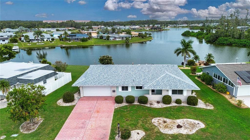 For Sale: $329,900 (3 beds, 2 baths, 1662 Square Feet)