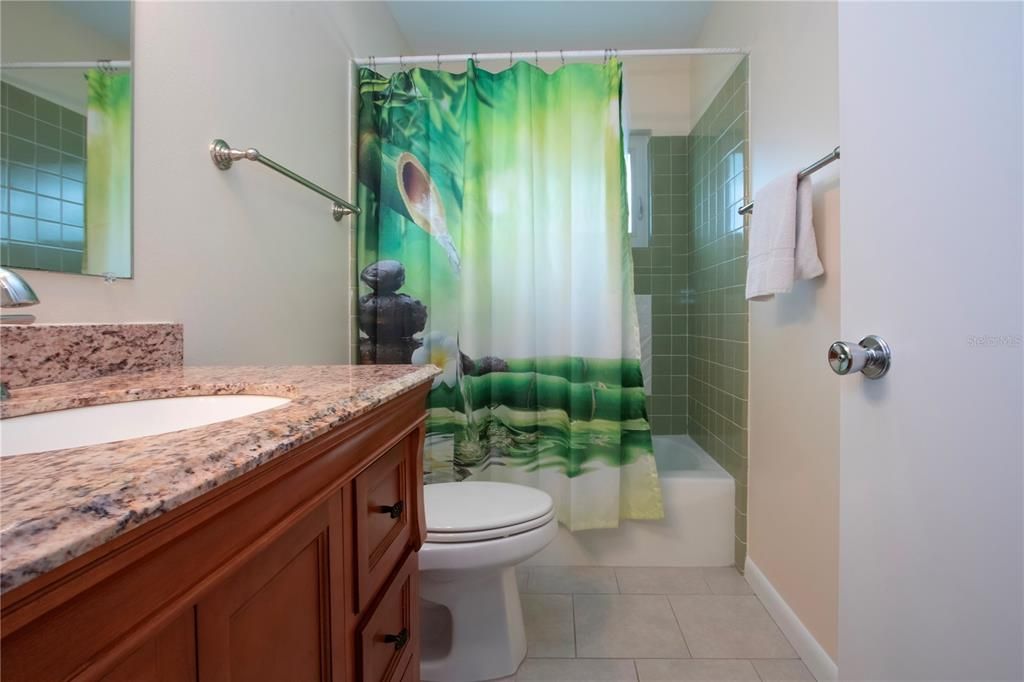 For Sale: $329,900 (3 beds, 2 baths, 1662 Square Feet)