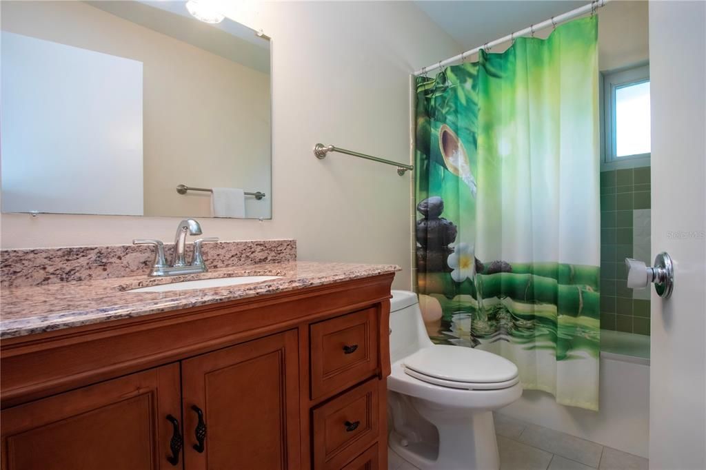 For Sale: $329,900 (3 beds, 2 baths, 1662 Square Feet)