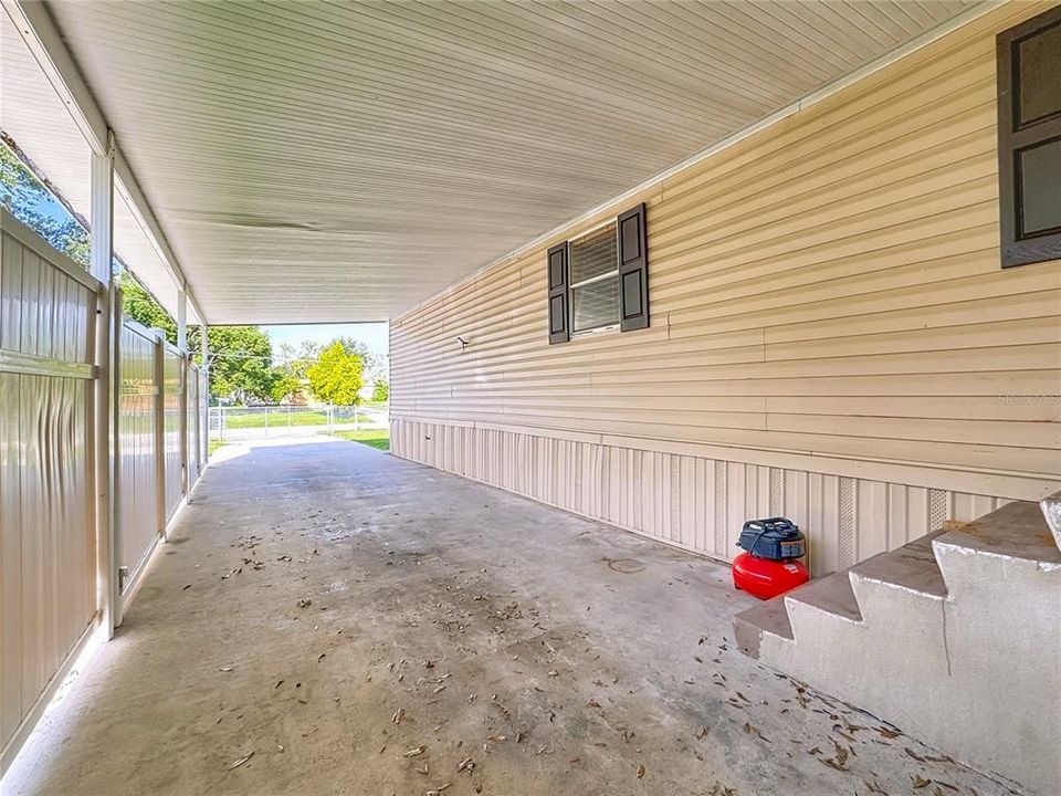 На продажу: $224,900 (3 спален, 2 ванн, 924 Квадратных фут)