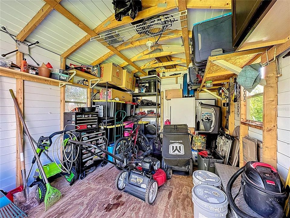 На продажу: $224,900 (3 спален, 2 ванн, 924 Квадратных фут)