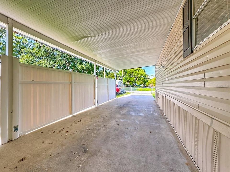 На продажу: $224,900 (3 спален, 2 ванн, 924 Квадратных фут)