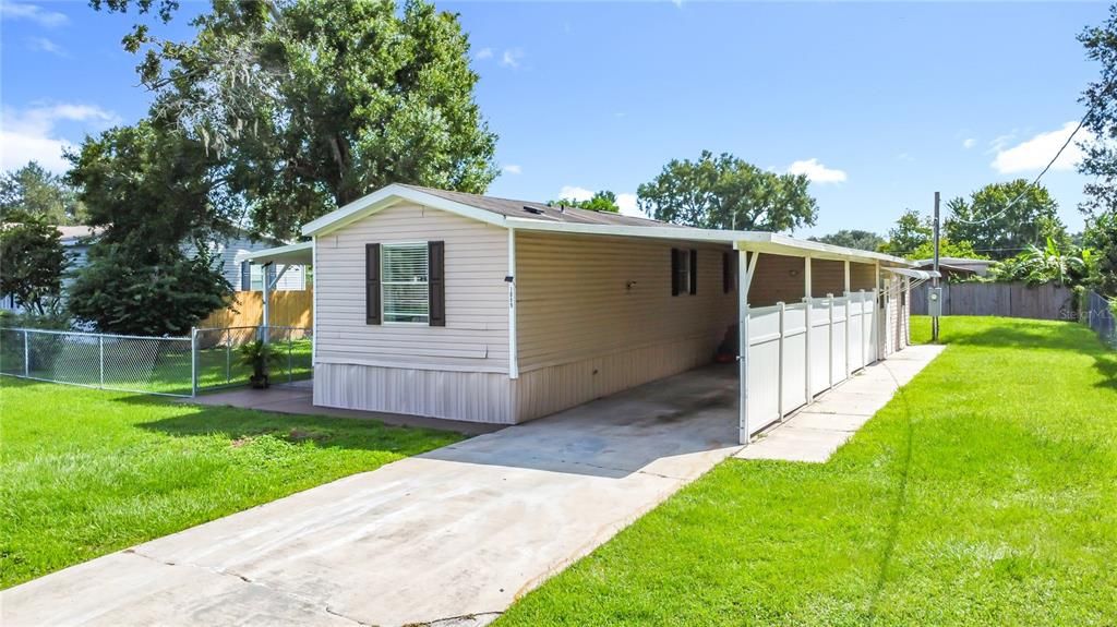 На продажу: $224,900 (3 спален, 2 ванн, 924 Квадратных фут)