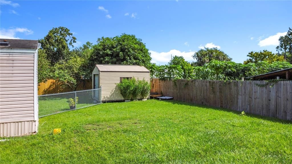 На продажу: $224,900 (3 спален, 2 ванн, 924 Квадратных фут)