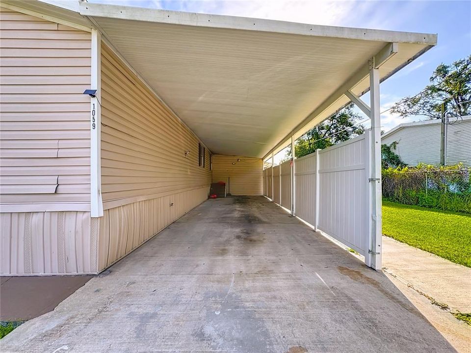 На продажу: $224,900 (3 спален, 2 ванн, 924 Квадратных фут)