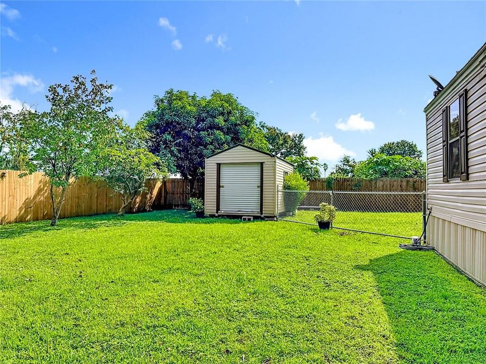 На продажу: $224,900 (3 спален, 2 ванн, 924 Квадратных фут)