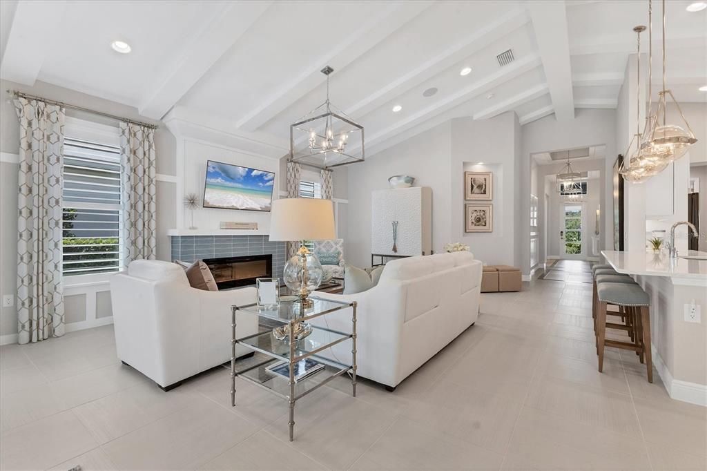 Под контрактом: $985,000 (2 спален, 2 ванн, 2188 Квадратных фут)