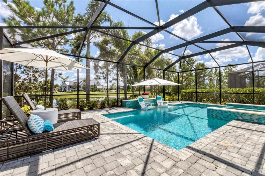 Под контрактом: $985,000 (2 спален, 2 ванн, 2188 Квадратных фут)