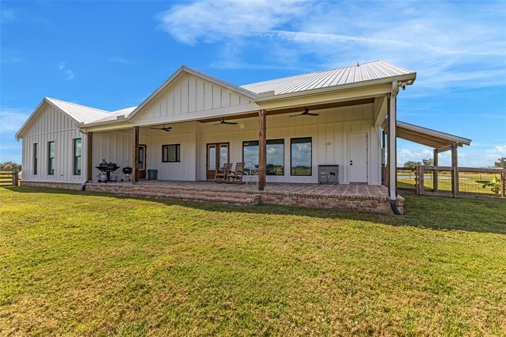 На продажу: $1,100,000 (3 спален, 2 ванн, 2825 Квадратных фут)