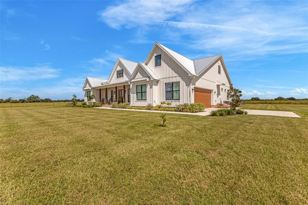 На продажу: $1,100,000 (3 спален, 2 ванн, 2825 Квадратных фут)