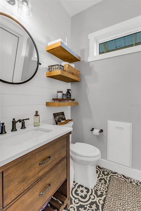 На продажу: $1,100,000 (3 спален, 2 ванн, 2825 Квадратных фут)