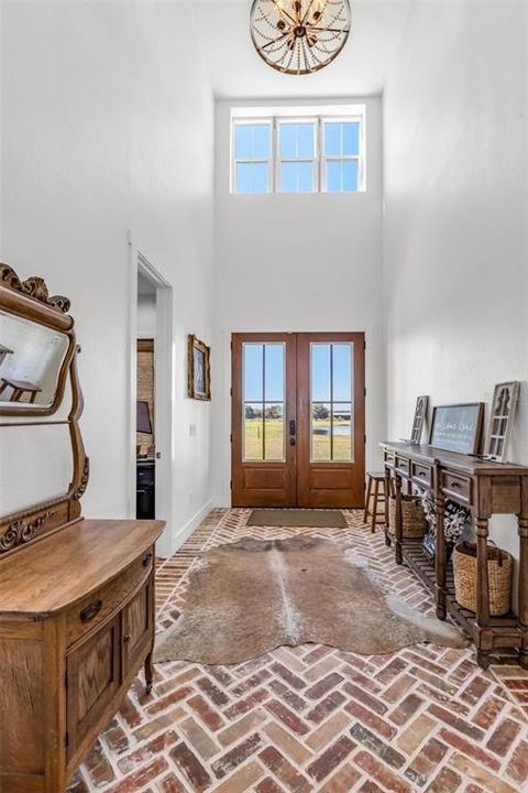 На продажу: $1,100,000 (3 спален, 2 ванн, 2825 Квадратных фут)