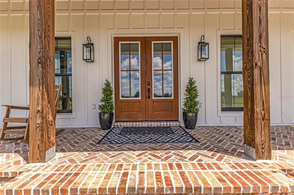 На продажу: $1,100,000 (3 спален, 2 ванн, 2825 Квадратных фут)