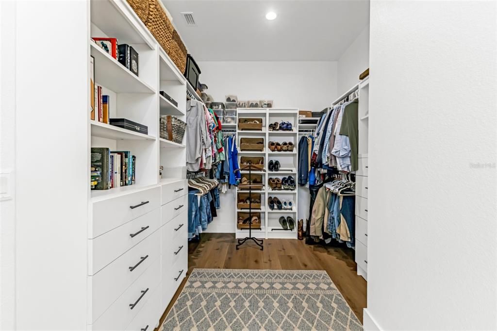 На продажу: $1,100,000 (3 спален, 2 ванн, 2825 Квадратных фут)