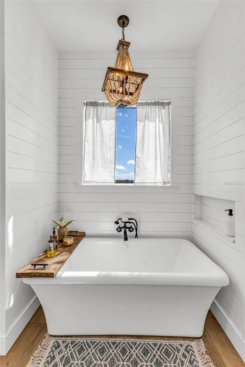 На продажу: $1,100,000 (3 спален, 2 ванн, 2825 Квадратных фут)