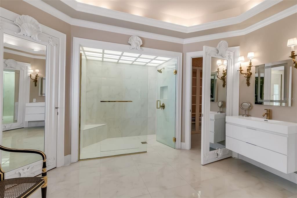 En Venta: $5,000,000 (4 camas, 5 baños, 5087 Pies cuadrados)