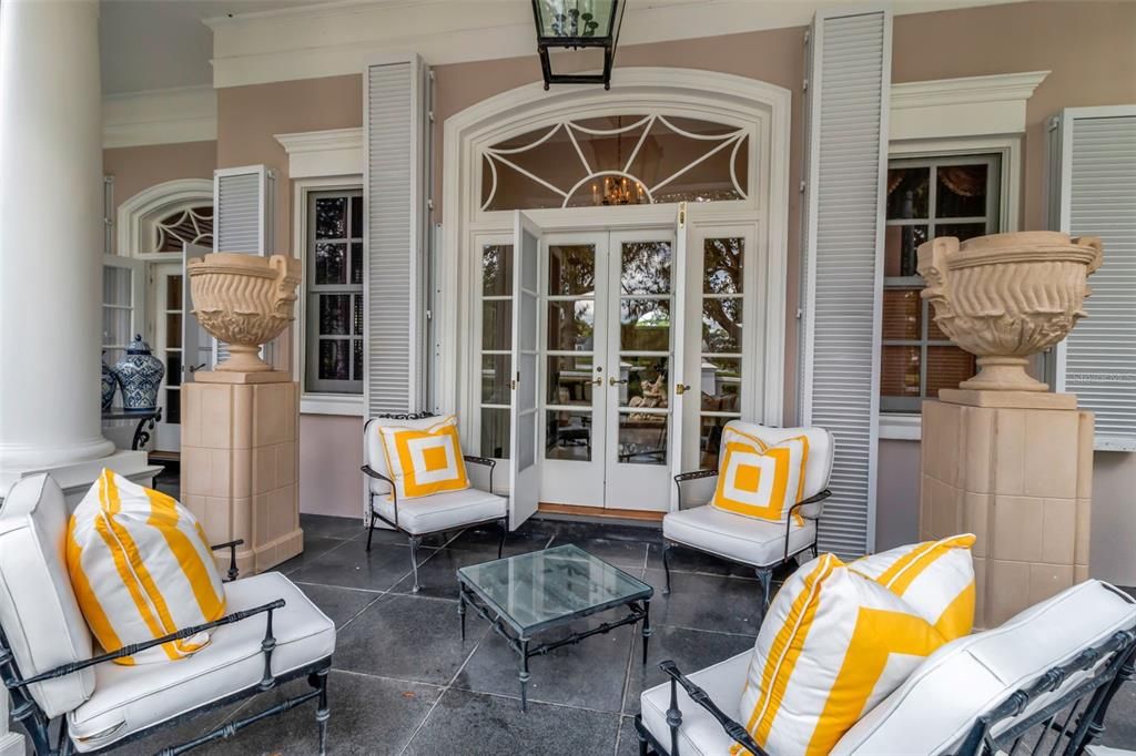 En Venta: $5,000,000 (4 camas, 5 baños, 5087 Pies cuadrados)