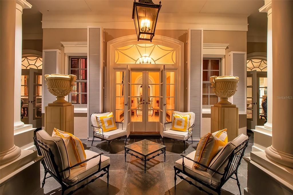 En Venta: $5,000,000 (4 camas, 5 baños, 5087 Pies cuadrados)