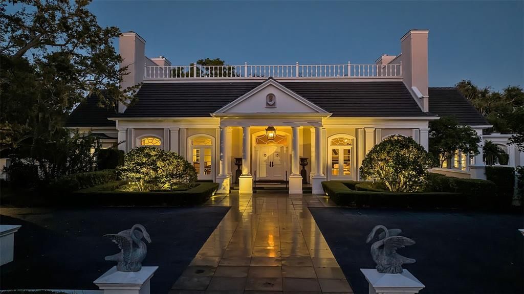 En Venta: $5,000,000 (4 camas, 5 baños, 5087 Pies cuadrados)