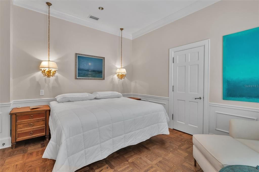 En Venta: $5,000,000 (4 camas, 5 baños, 5087 Pies cuadrados)