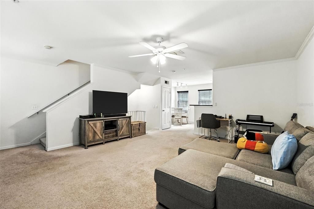 В аренду: $2,500 (3 спален, 2 ванн, 1640 Квадратных фут)