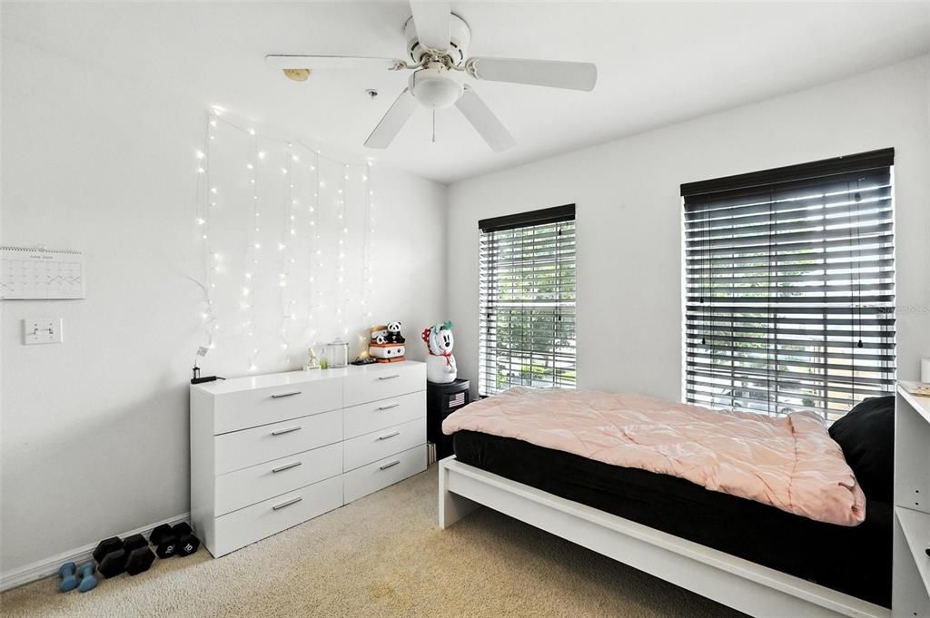 В аренду: $2,500 (3 спален, 2 ванн, 1640 Квадратных фут)