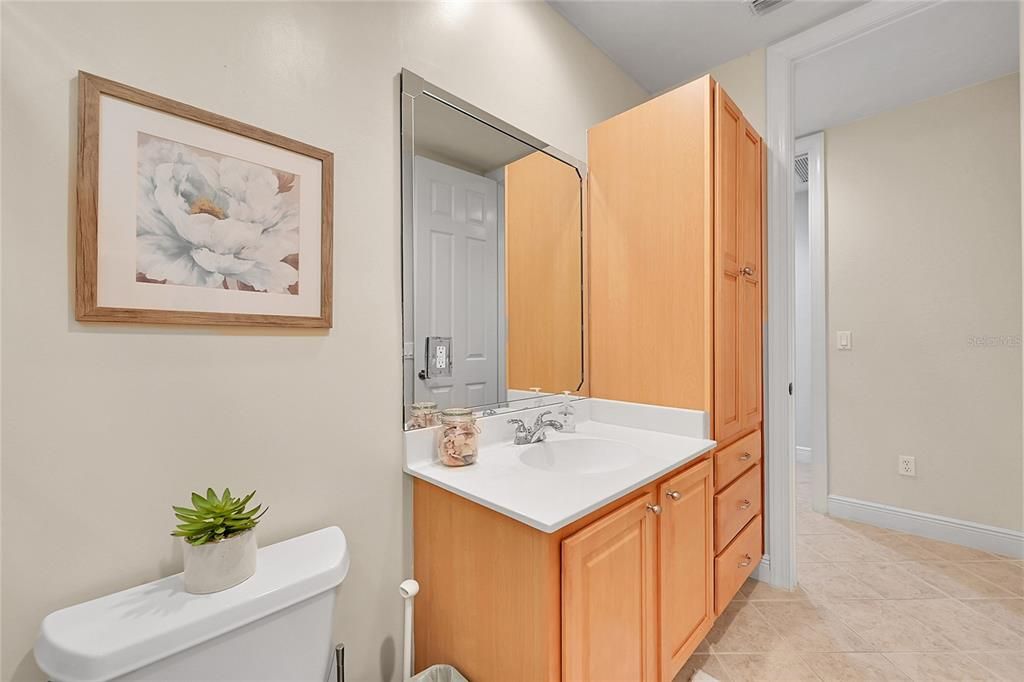 For Sale: $460,000 (3 beds, 2 baths, 1798 Square Feet)