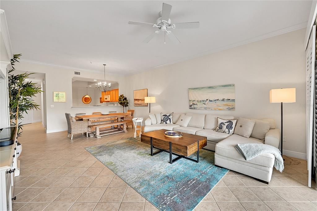 For Sale: $460,000 (3 beds, 2 baths, 1798 Square Feet)