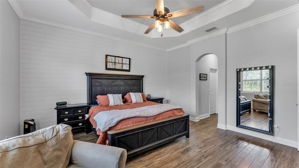 For Sale: $634,900 (4 beds, 3 baths, 2579 Square Feet)